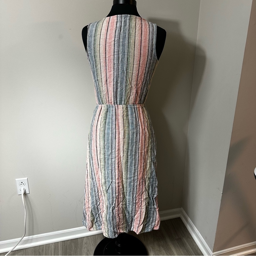 Indigo Rein Pastel Linen Blend Striped Button V Neck Midi Dress in Size Medium - Picture 4 of 6